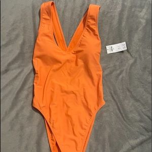 NEW WITH TAGS HOLLISTER ORANGE ONE PIECE SWIM SIZE SMALL
